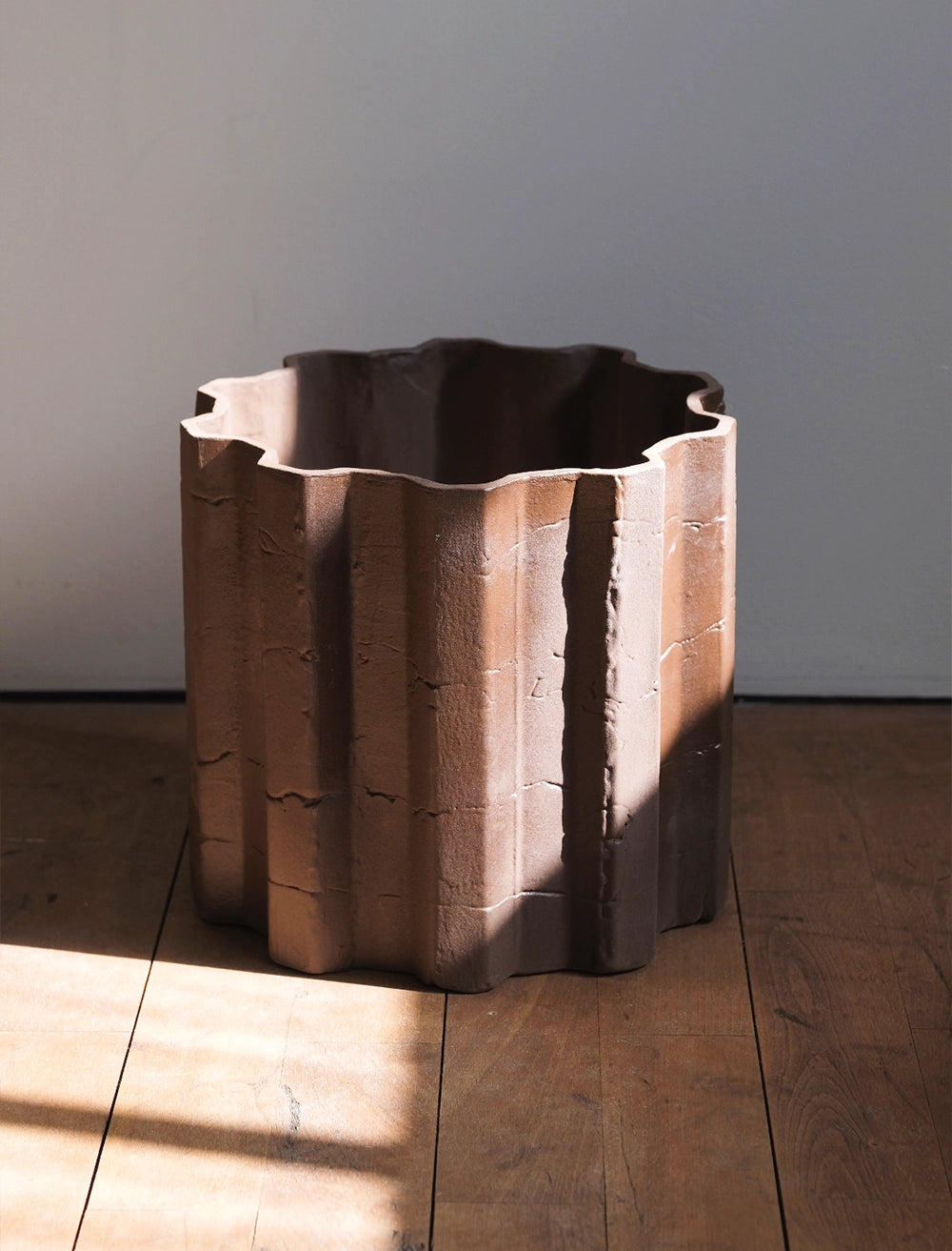 TRAPEZOID CERAMIC POT - Brown