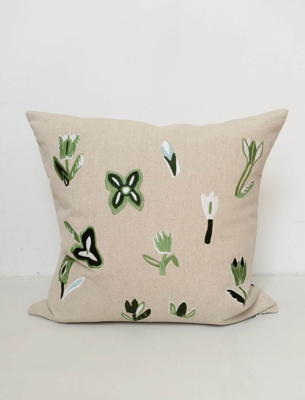 TULIP EMBROIDERED PILLOWCASE, GREEN
