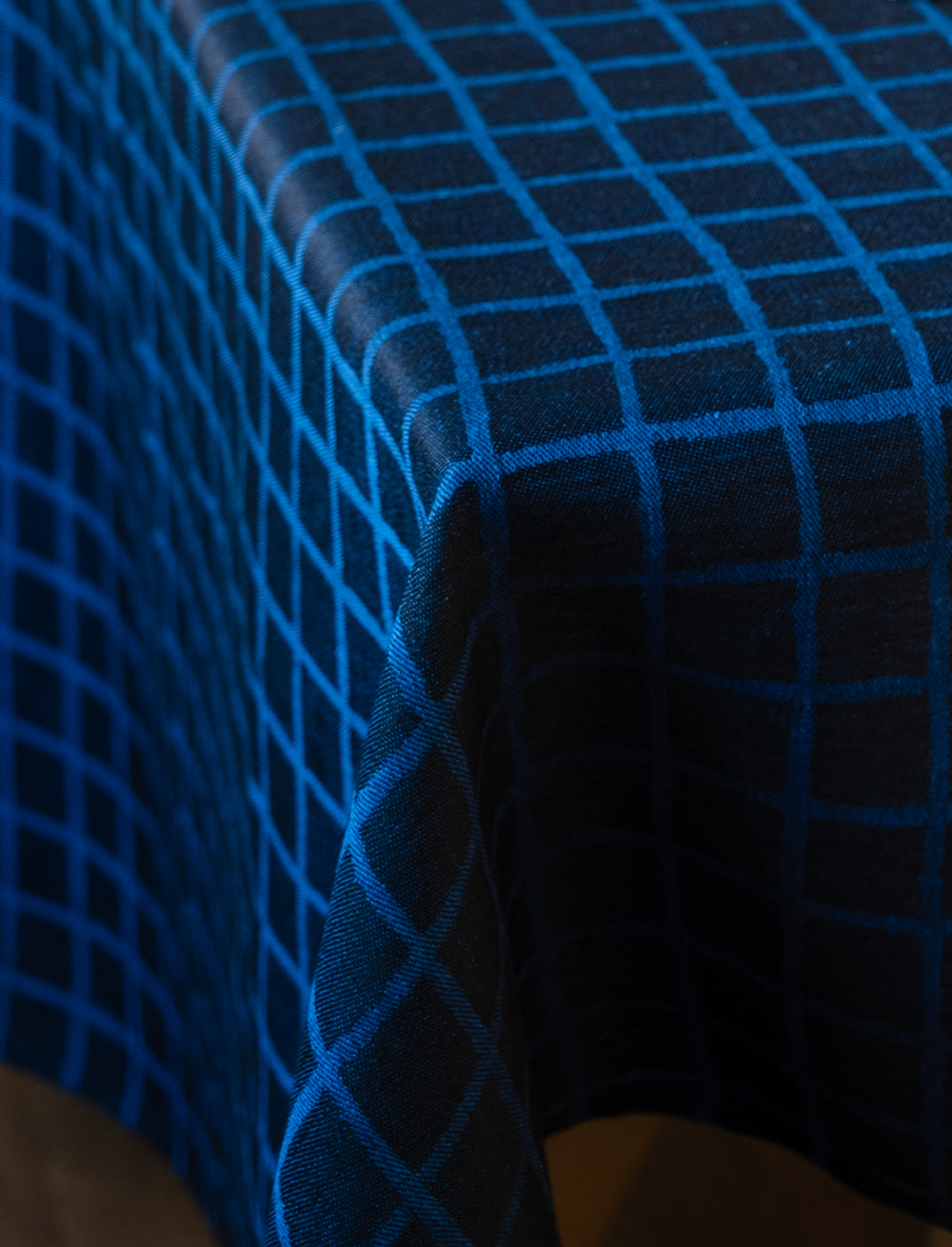 CHECKED JACQUARD WOVEN TABLECLOTH, BLUE/BLACK - 147x250 cm