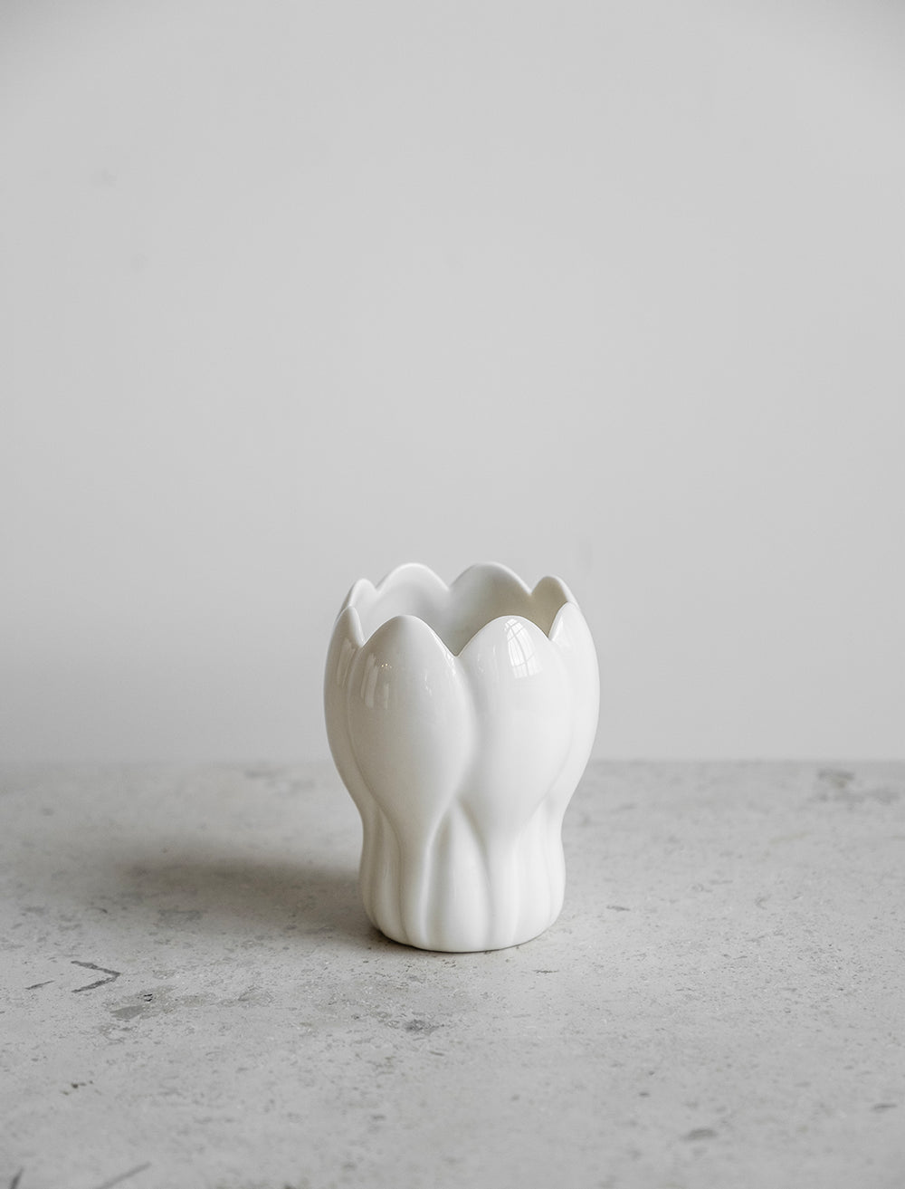 CROCUS VASE, WHITE - Small h 12 cm