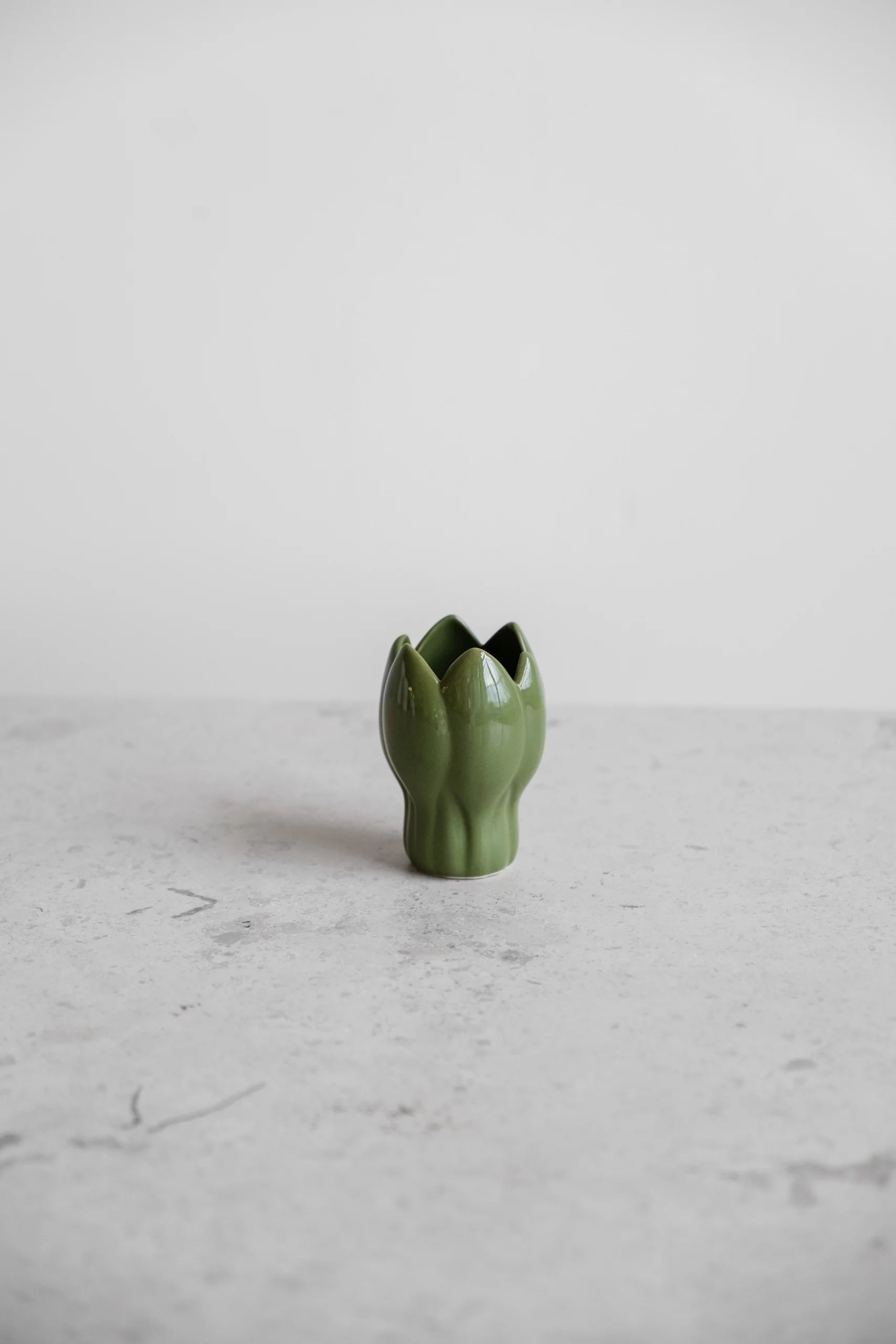 CROCUS VASE, GREEN - X-small h 8.5 cm