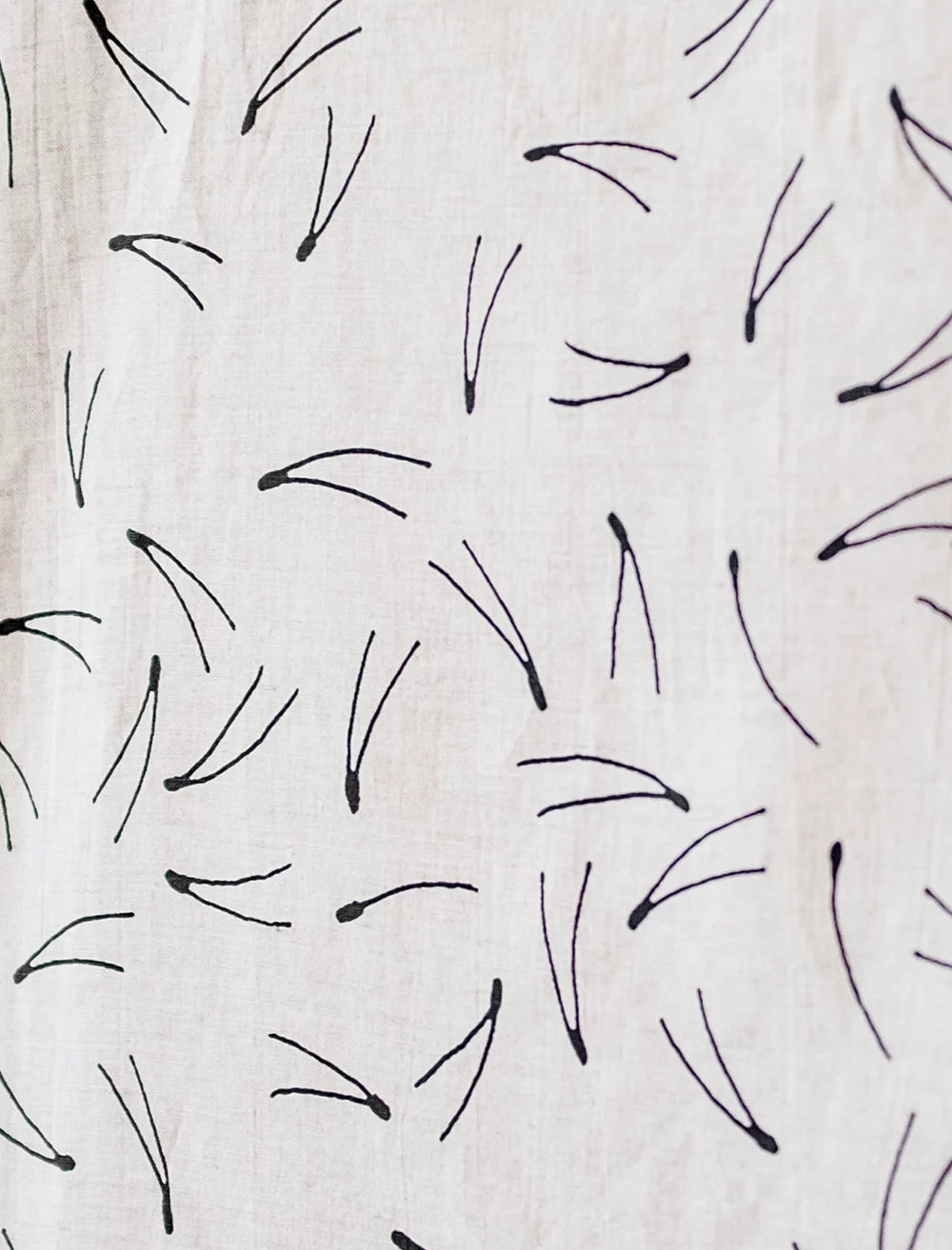 BARR FABRIC SAMPLE, NATURAL/BLACK