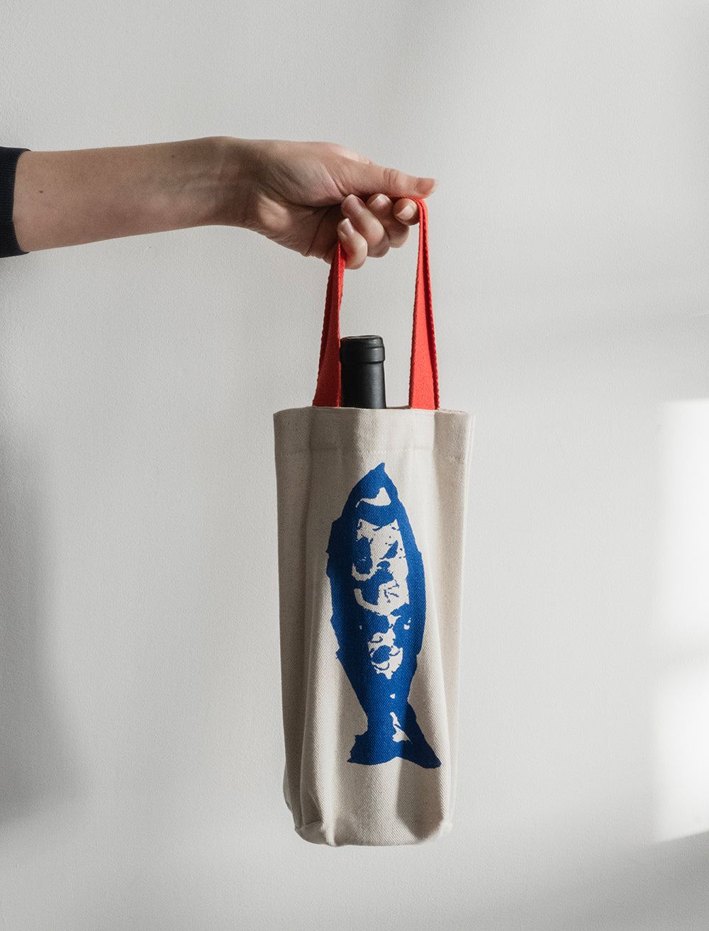 BOTTLE TOTE